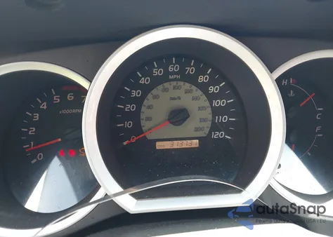 2005 Toyota Tacoma Prerunner V6 z USA, uszkodzony, nr VIN 3TMJU62N85M001938